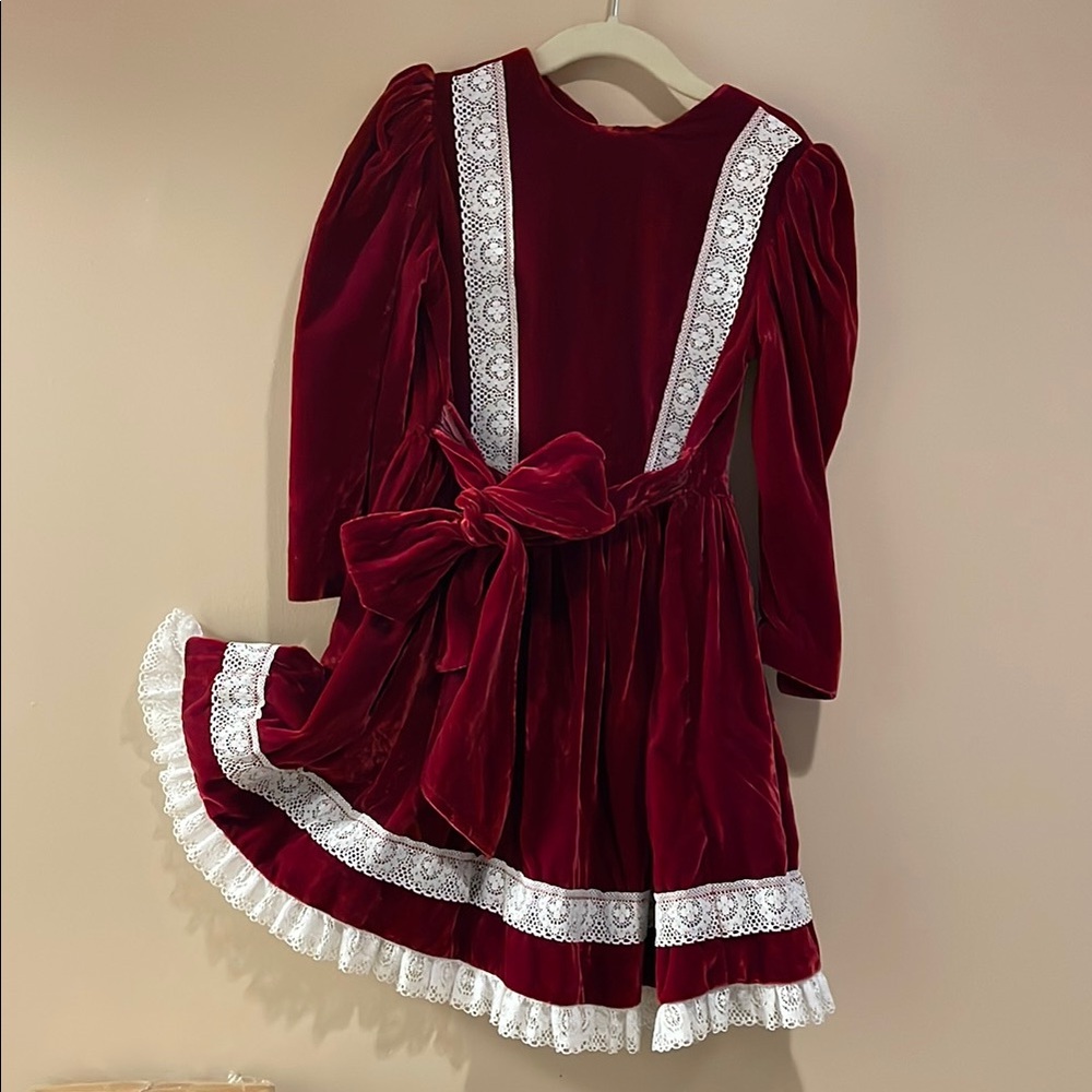 Elegant‎ Red Velvet Kids Costume Dress